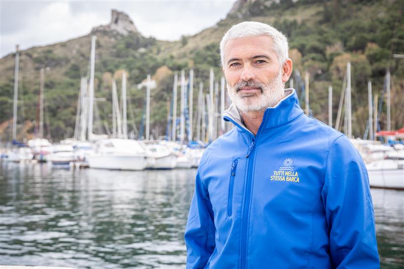 Circumnavigando la Sardegna: Carlo Coni ritenta l'impresa ambientale in Kayak