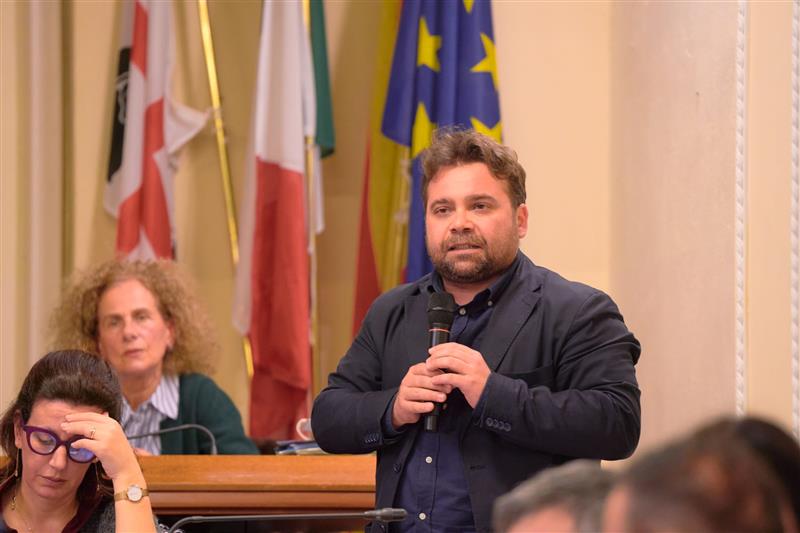 Scontro sul Puc ad Alghero, la maggioranza respinge le accuse: «Piani per porto e coste sono autonomi, inserirli sarebbe un errore»