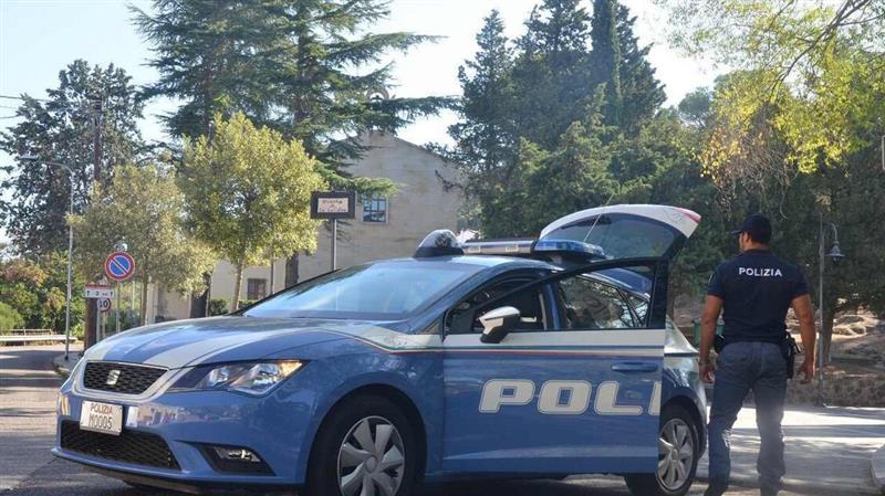 Sassari, tentato ingresso in un appartamento di Via Canepa: messi in fuga dalla vicina