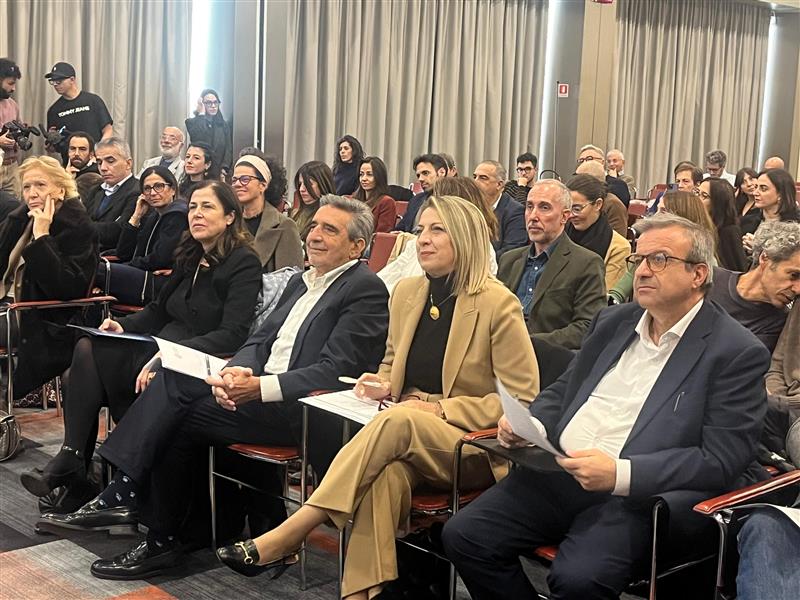 La Sardegna apre il confronto sull’internazionalizzazione: annunciato un tavolo permanente. Premiati i progetti di “Sardinia Unlocked 2025”