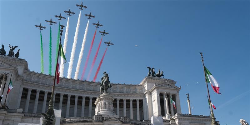 L'editoriale controcorrente: Festa della Repubblica, un paravento per l’ipocrisia italiana