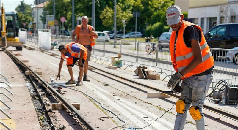 Sardegna, ordinanza anti-caldo: sospese le attività nelle ore più calde. Ma resta il nodo delle estensioni