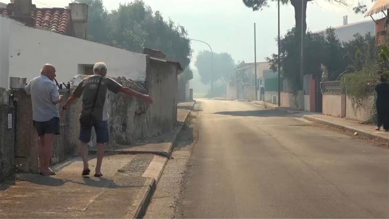 Tentano di appiccare un incendio: arrestati due uomini a San Giovanni Suergiu