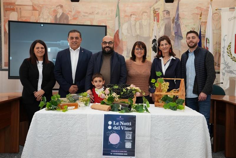 “Le Notti del Vino”: Usini si illumina di cultura enologica con un ricco programma di eventi