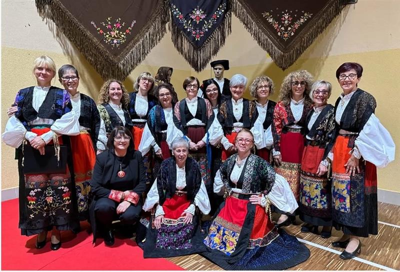 Musica e poesia nel segno della tradizione: Tonara celebra Peppino Mereu