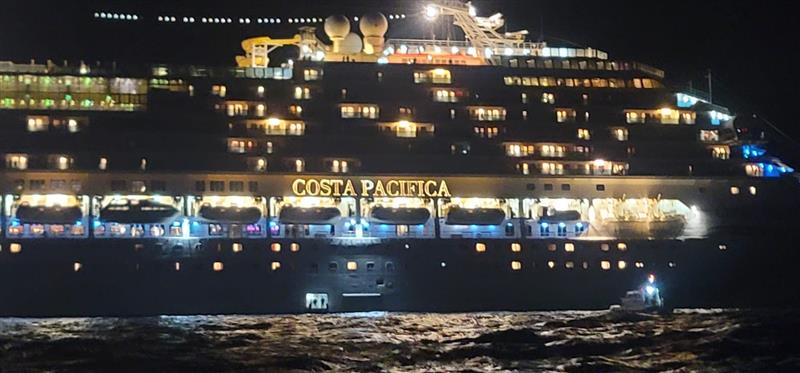 L'orologio nel buio e la rete invisibile: anatomia di un soccorso al largo di Porto Torres