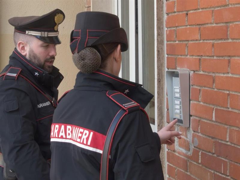 Fonni: Smascherati i finti marescialli al telefono: l