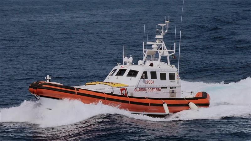 Cagliari, tragedia in mare: corpo senza vita al Poetto, ricerche in corso a Cala Regina