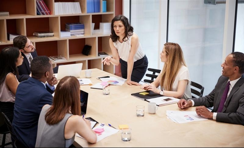 "Sindaca", "Avvocata", "Ministra", "Ingegnera": perché dà ancora fastidio usare le parole giuste?