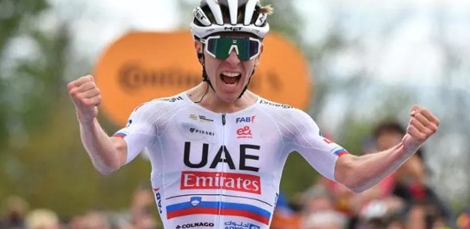 Eroi e memorie: Pogacar rivive il mito di Pantani nel Giro d'Italia