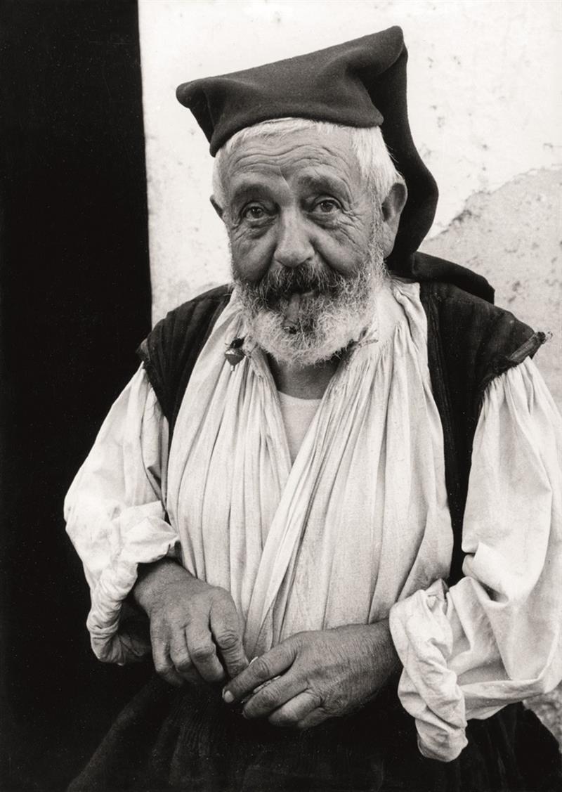Sassari, le fotografie inedite di Fiorenzo Serra in mostra alla Fondazione di Sardegna