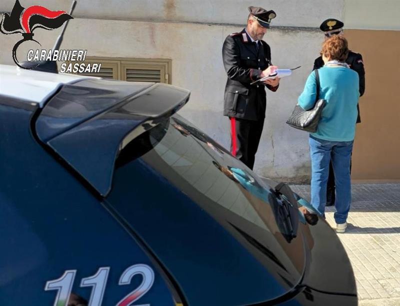 Sassari, finto carabiniere tenta di truffare tre anziani: arrestato dopo una colluttazione