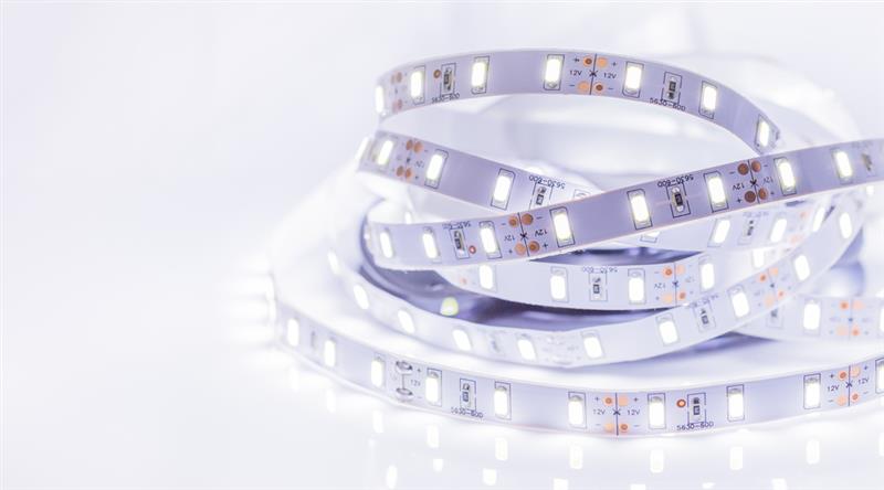 Illuminazione e design: usare le strisce led per personalizzare gli ambienti