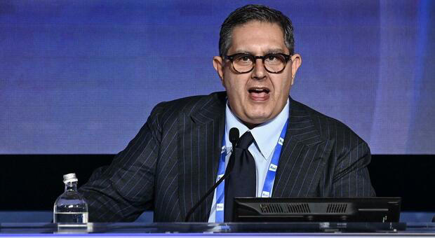 Giovanni Toti arrestato per corruzione: il governatore della Liguria ai domiciliari. Misure cautelari per altre 9 persone: c'è anche Aldo Spinelli