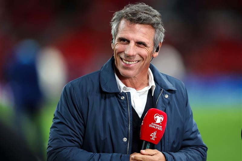 Gianfranco Zola e il suo legame con la Sardegna. Ha girato il mondo mietendo successi, ma l’isola è il suo rifugio