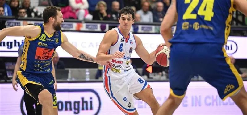 Arriva a Sassari Alessandro Zanelli. Coach Bulleri: “Giocatore importante per le nostre rotazioni”