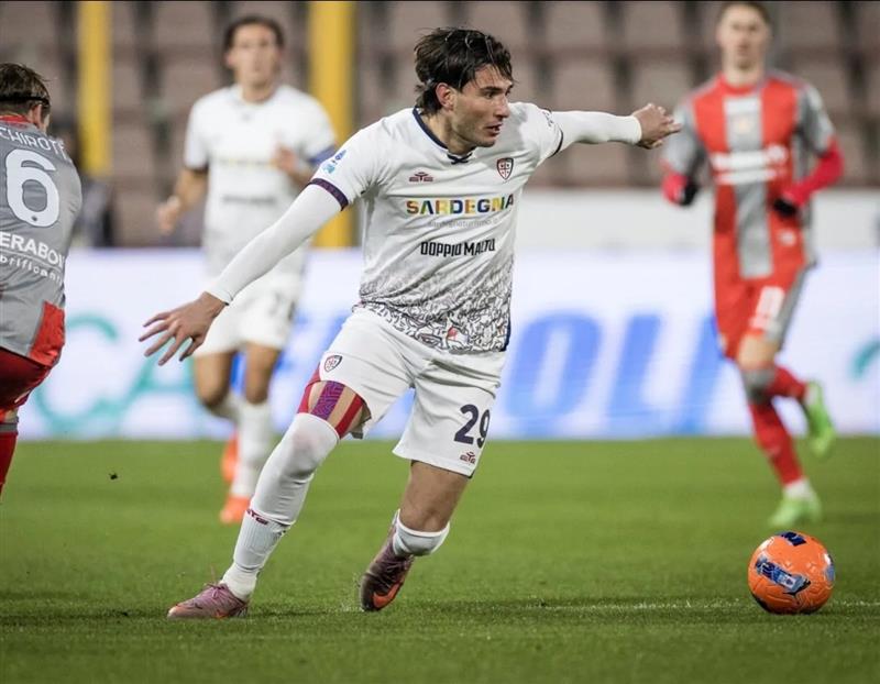 Pareggio equo tra Cagliari e Cremonese. Per Pisacane il girone di andata termina con un punto a partita.