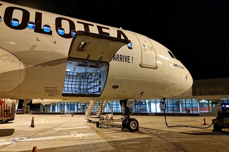 Volo cancellato sulla tratta Alghero-Firenze, giudice condanna Volotea al risarcimento