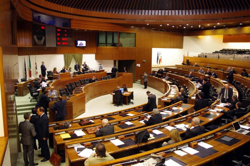 La Sardegna vara il salario minimo negli appalti pubblici