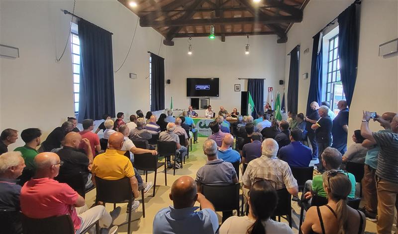 I costi di produzione affossano il grano sardo: gli agricoltori in rivolta bussano alla porta del Prefetto