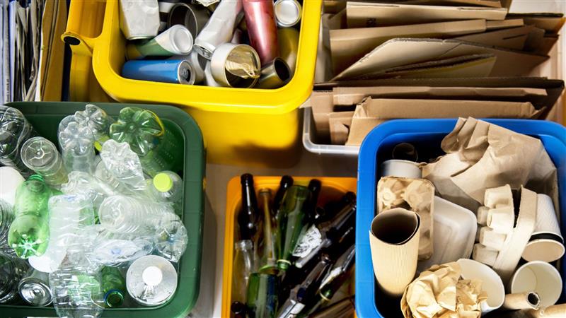 Raccolta differenziata, la Regione stanzia due milioni per le premialità ai Comuni