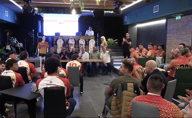 Alghero: l’Amatori Rugby si presenta al Papaya, coach Anversa: “Sarà un campionato difficile, ma vogliamo migliorarci”