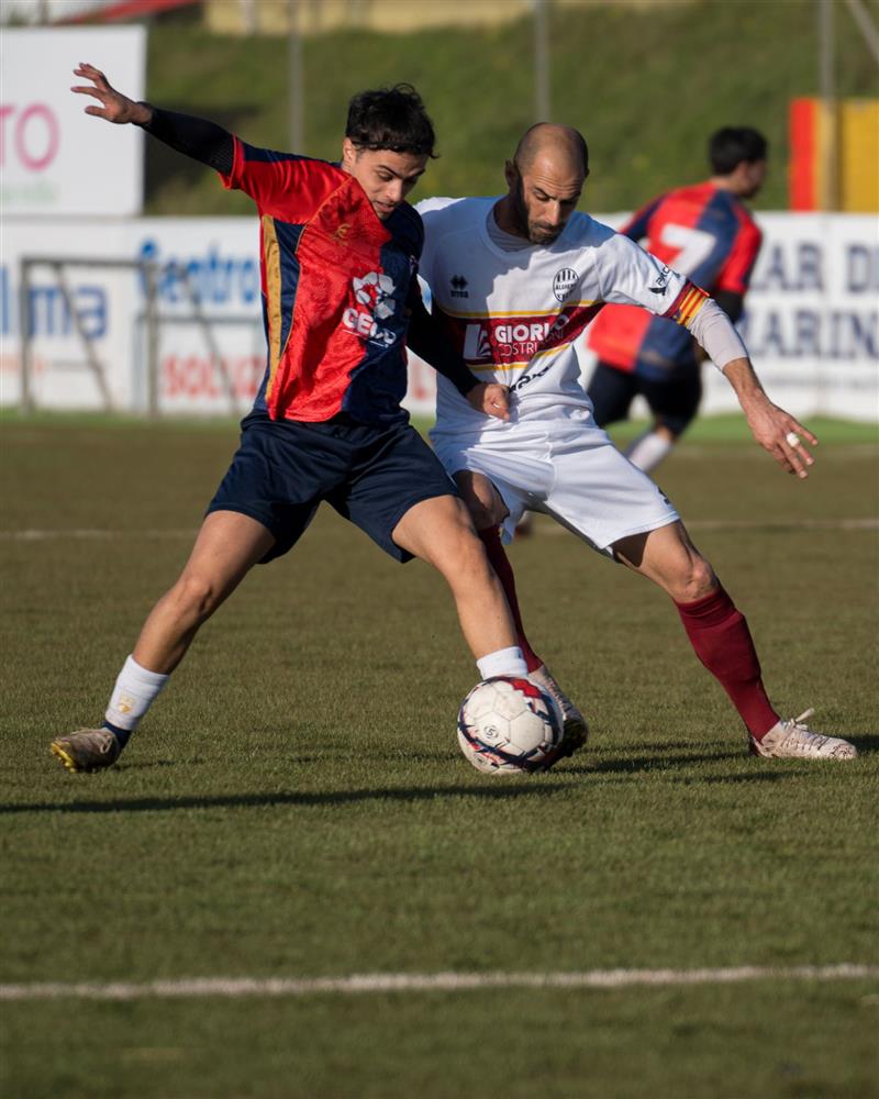 L’Alghero non conosce pietà né sosta: il Bosa si inchina alla "Legge del 18". Il Cuccureddu è tempio inviolato