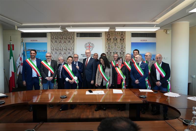 Trentotto milioni per i "burg" sardi: la scommessa della borghesia contro lo spopolamento