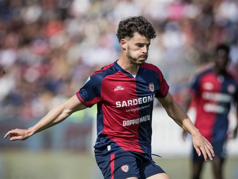 Superata la Cremonese, salvezza più alla portata. Pisacane: “Accetto i fischi, ma guardo agli applausi della curva a fine partita”.