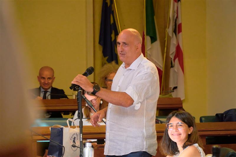 Alghero, Mulas: “La manutenzione dei defibrillatori non può essere lasciata al caso”