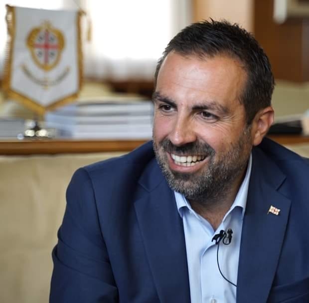 La Regione congela l