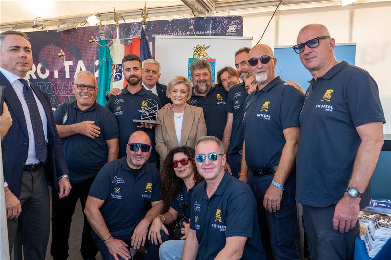 Trieste, la ministra Calderone riceve il primo “FertiliArt 2025-2050”: da Fertilia a Trieste, un ponte di memoria e futuro