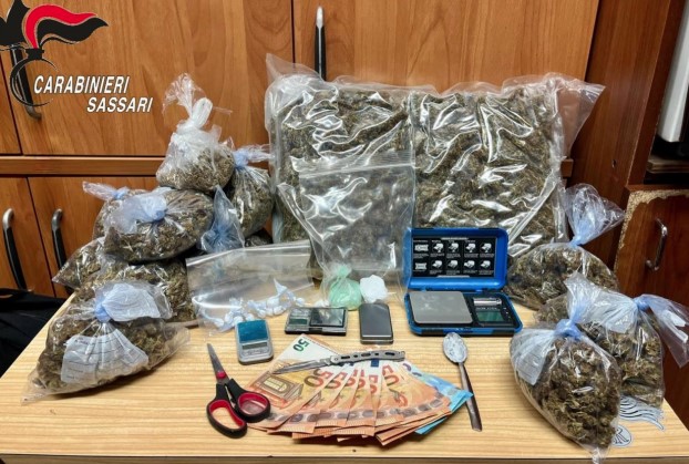 Olbia: due giovani arrestati in hotel per detenzione di droga ai fini di spaccio