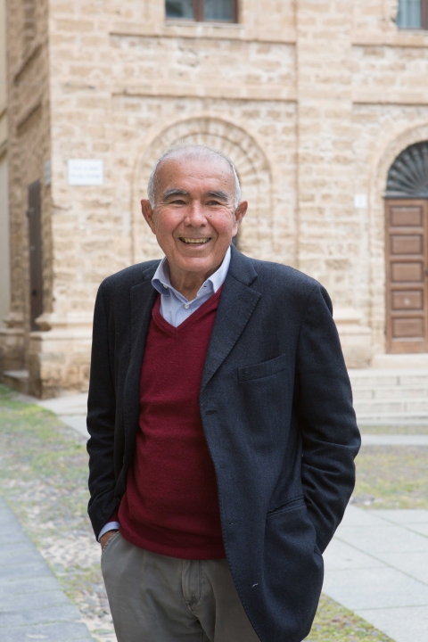 Il municipio di Alghero conferisce a Carlo Sechi il massimo riconoscimento cittadino per la difesa dell'identità catalana