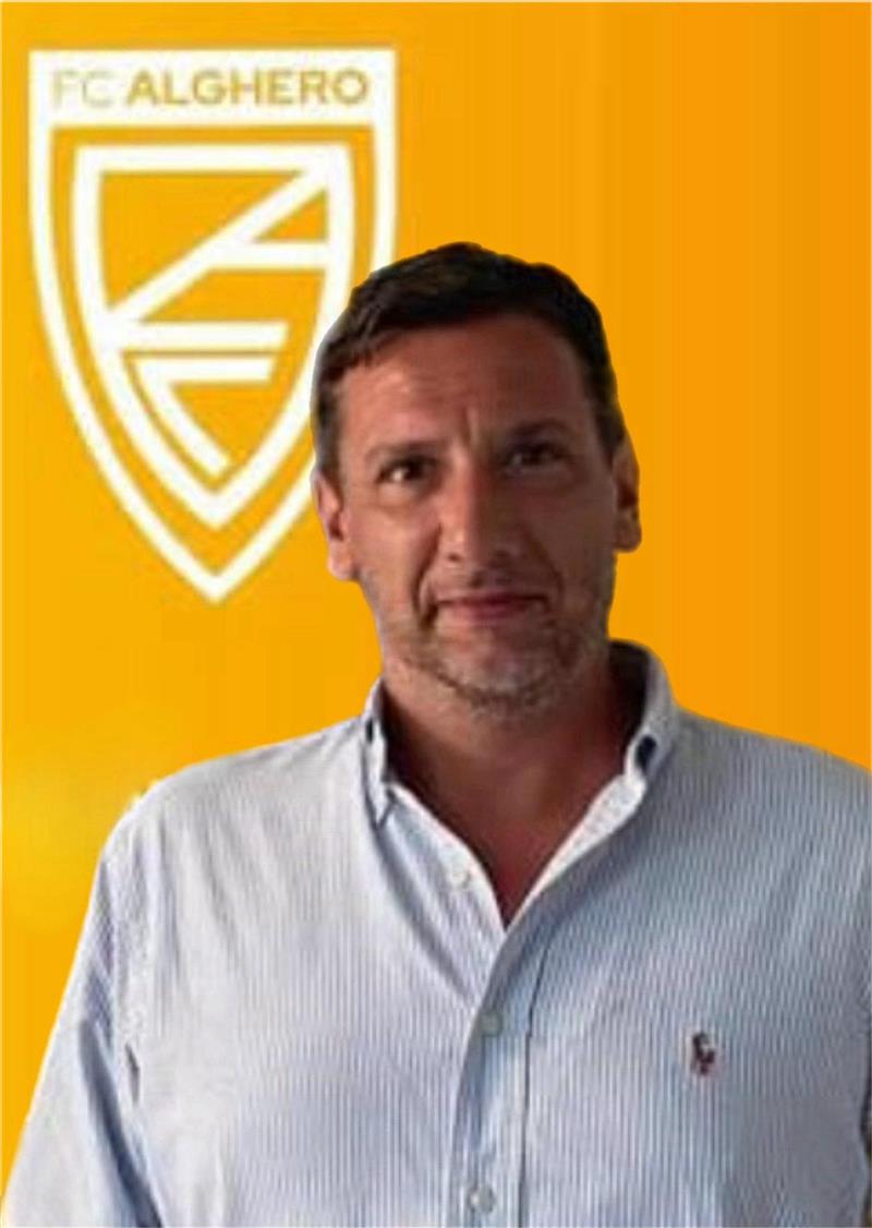 FC Alghero, la scossa dopo il tonfo: panchina a Movilli per evitare il baratro. Peana "esonerato" ma resta in campo