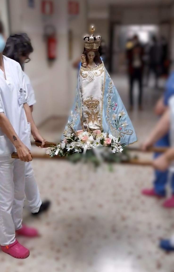 Aou Sassari: Il simulacro della Vergine delle Grazie nei reparti ospedalieri