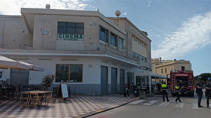 Principio d'incendio al Ristorante Miramare ad Alghero