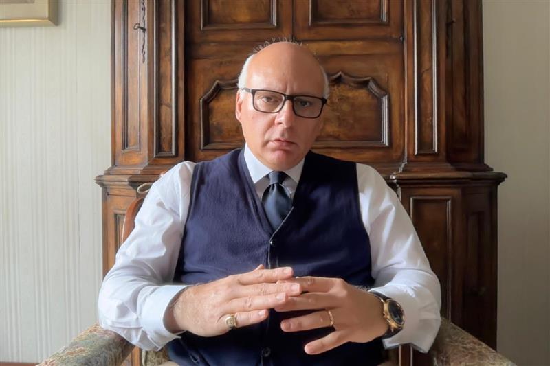 La fortezza persiana non crolla. L