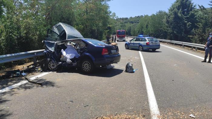 Incidente grave sulla SS 389: Scontro frontale nella galleria di Teulargiu