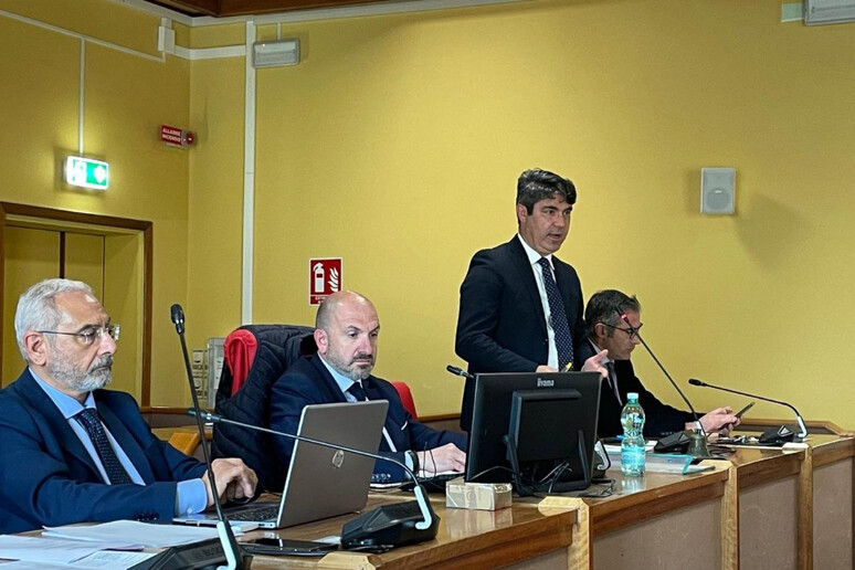 Crisi in comune Nuoro, ultimo tentativo per evitare commissario