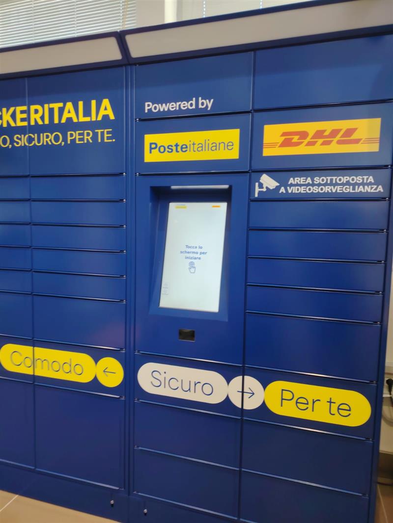 Installato ad Alghero un “locker” per l’e-commerce costituita da Poste Italiane e DHL eCommerce