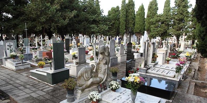 Cimitero di Alghero: via libera ai lavori di riqualificazione e ampliamento con fondi regionali; priorità alla messa in sicurezza dei loculi e del campo 15