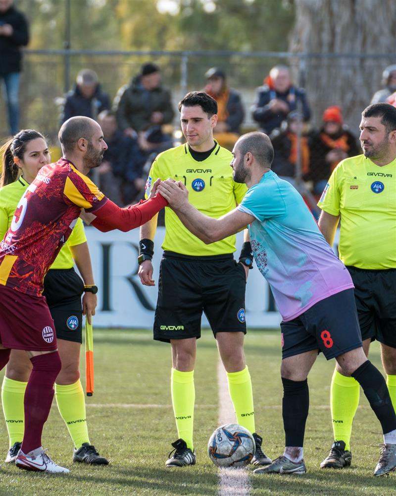 Alghero, basta brodini: col Macomerese serve la bistecca. Al "Cuccureddu" si gioca per scacciare la pareggite