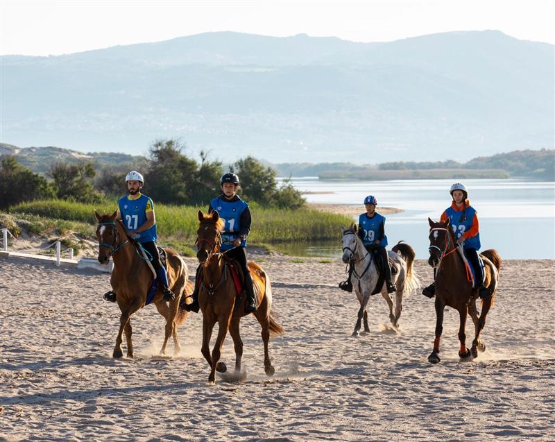 Emozioni e trionfi a Valledoria: Pintore, Delinna e Lo Monaco vincono la 3^ tappa della coppa Sardegna di endurance