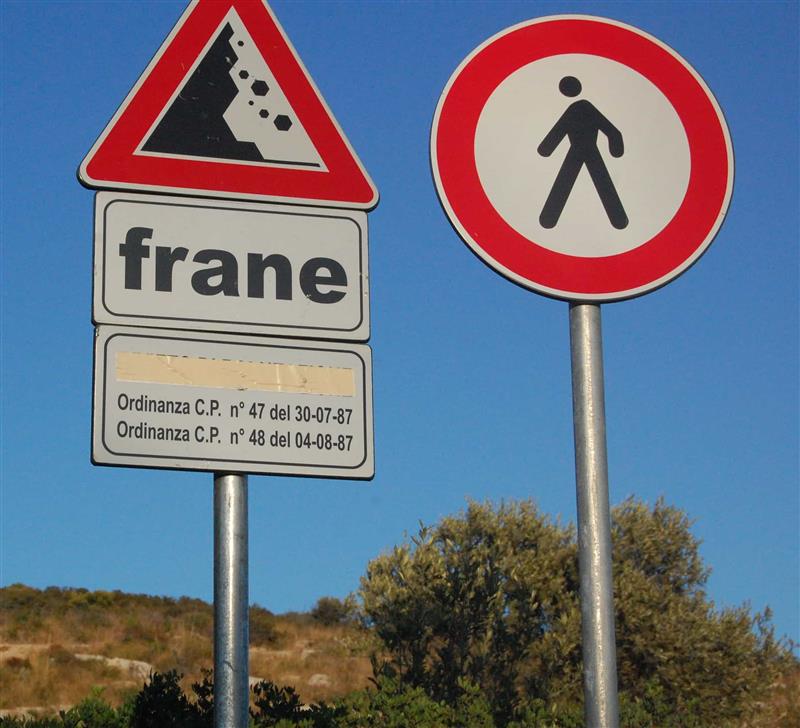 Cagliari, arrampicate a pagamento sulla Sella del Diavolo: scatta l'esposto degli ecologisti contro le scalate vietate