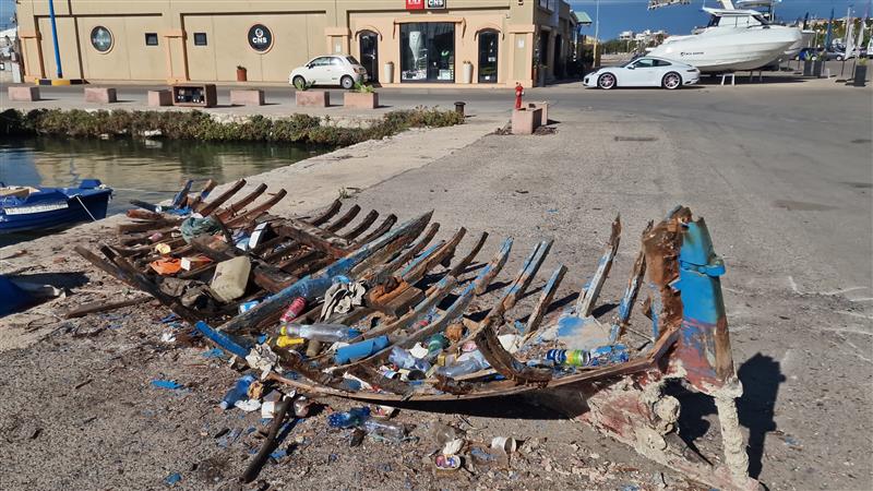 Alghero: rimossa dal porto l