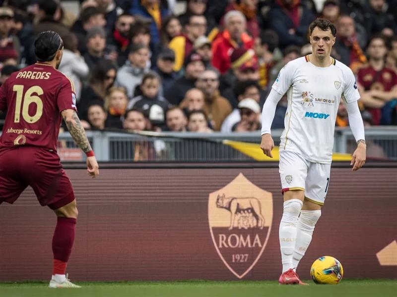La Roma supera di misura il Cagliari. La formazione di Ranieri salvata dalle parate del portiere Svilar