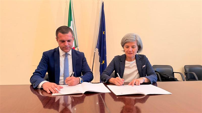 Alghero, protocollo antimafia per turismo e ristorazione: Cacciotto e La Fauci siglano l’intesa