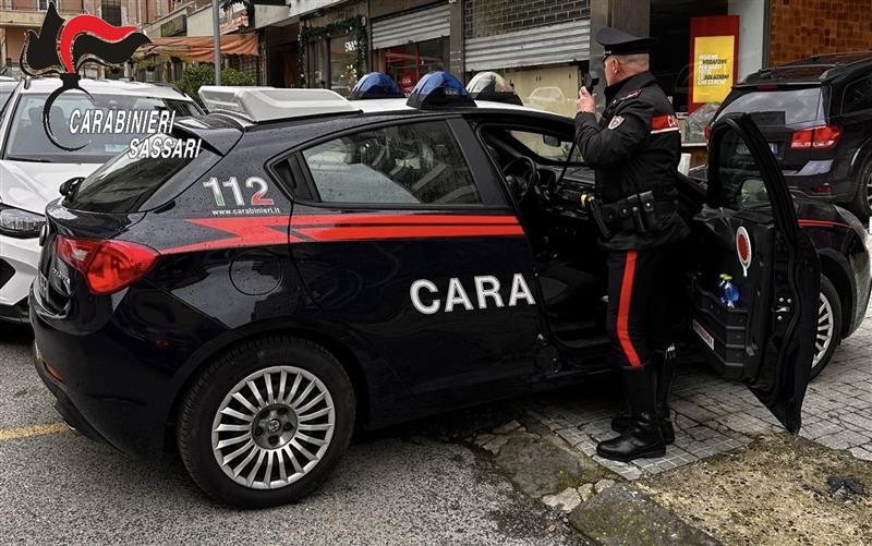 Sassari, tentato furto nel cuore della notte: due giovani arrestati dai Carabinieri