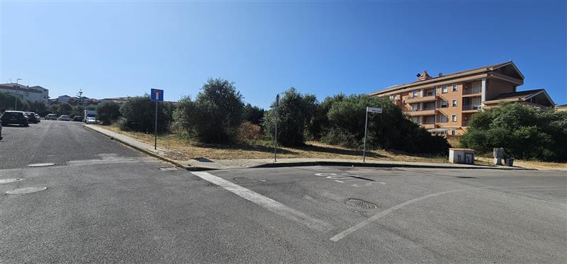 Nuova caserma VV.FF. ad Alghero, Pais (Lega): “Sopralluogo sul terreno. Progetto entro 72 giorni, poi gara per un’opera attesa da decenni. Grazie al lavoro di tutti”